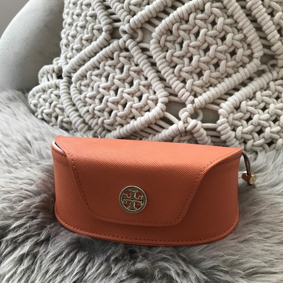 Tory Burch like new - Picture 1 of 5